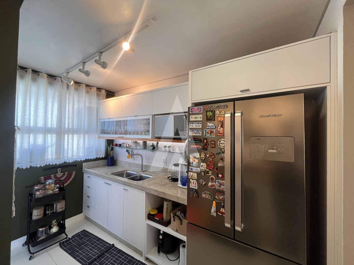 Apartamento residencial de 3 quartos no bairro Atiradores, com 119,62 m e duas vagas de garagem. — foto 4