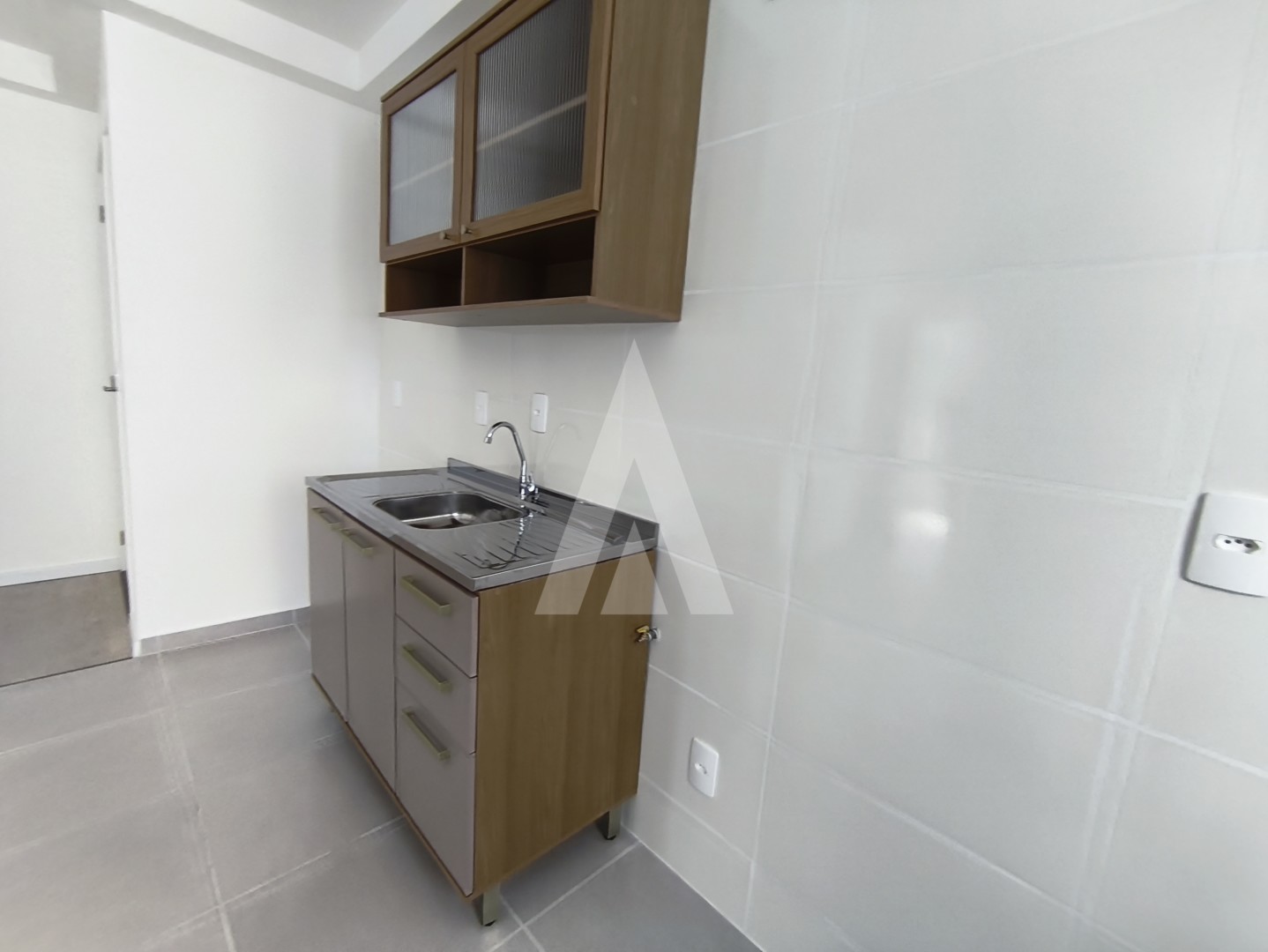APARTAMENTO NO COSTA E SILVA NOVO COM 02 QUARTOS — foto 5
