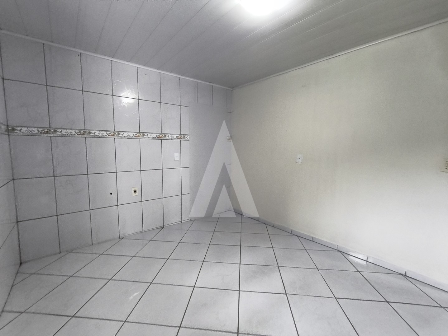 CASA NO ANITA GARIBALDI COM 02 QUARTOS E QUINTAL — foto 5