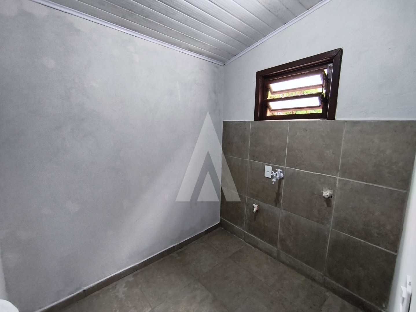 CASA NO ANITA GARIBALDI COM 02 QUARTOS E QUINTAL — foto 7