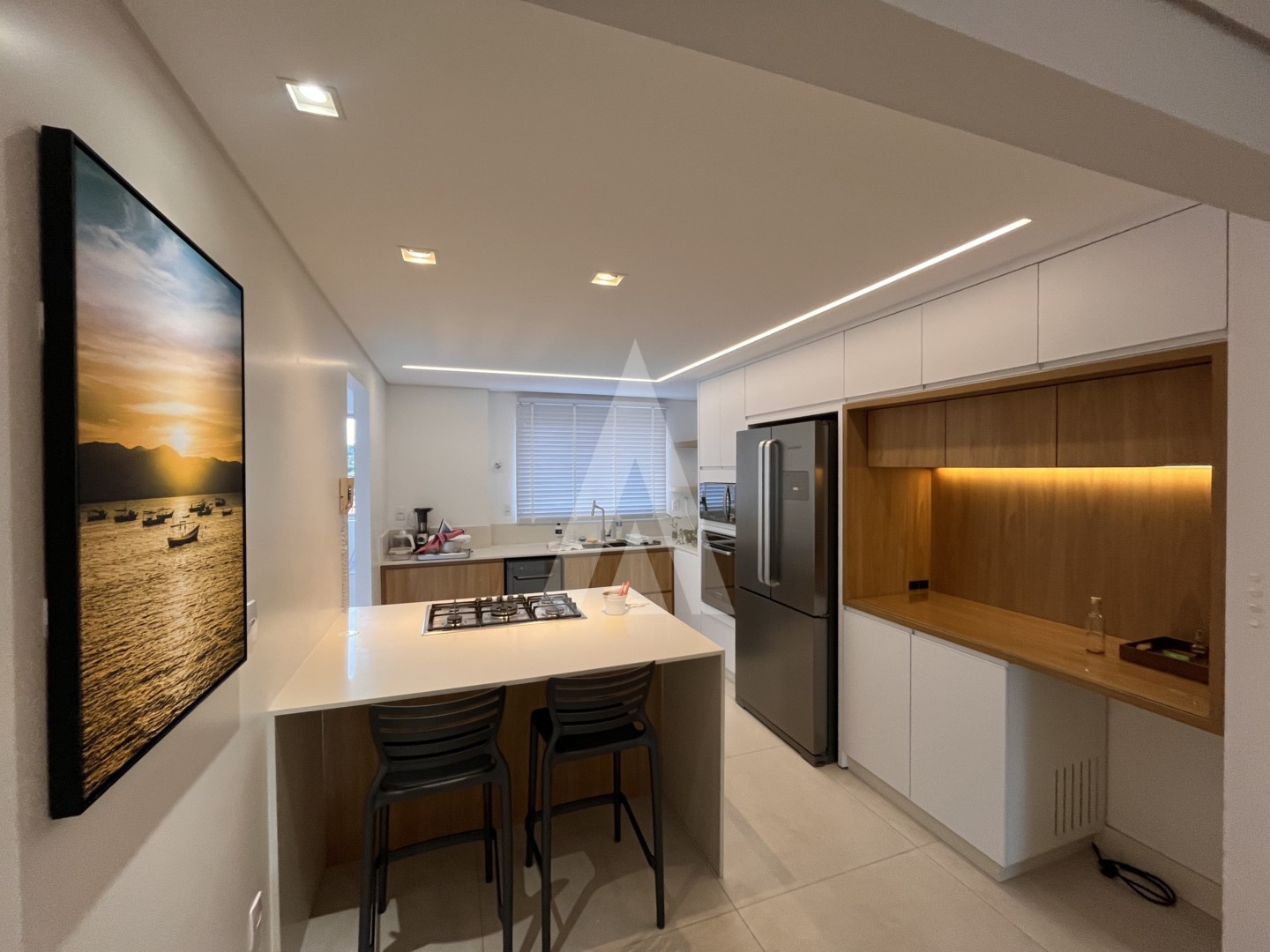 Apartamento mobiliado de 3 quartos no bairro Atiradores, com 113,69 m — foto 2
