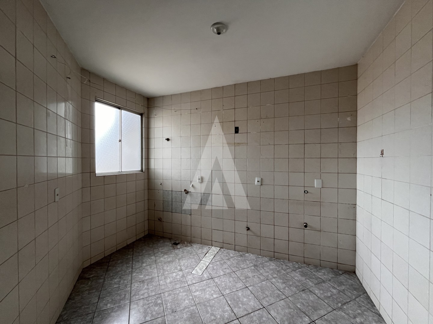 Apartamento com 3 quartos no bairro Floresta, Joinville, medindo 64,07 m — foto 2