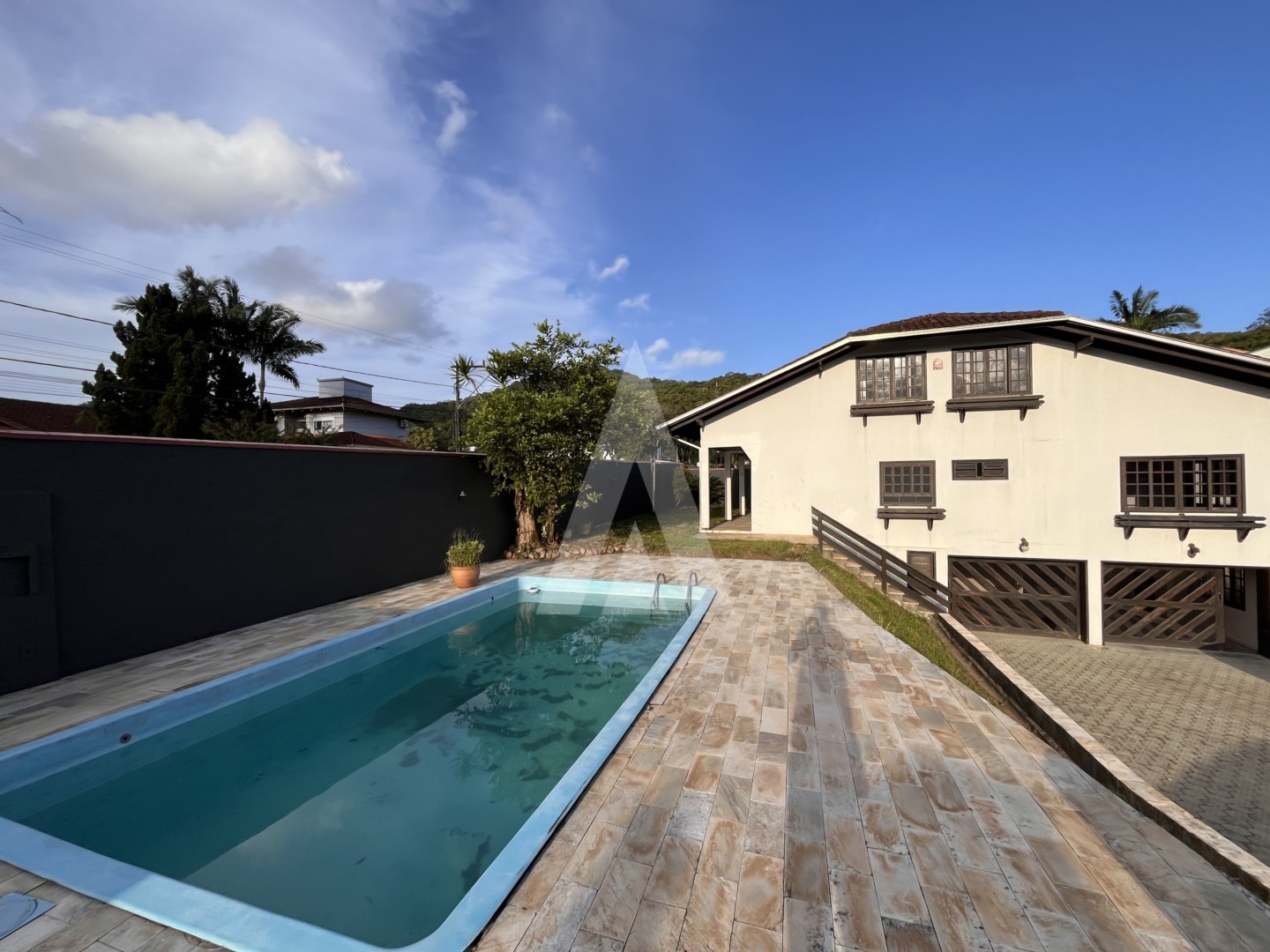 Casa Comercial no bairro Saguaçu, Joinville, com 329.48 m — foto 5