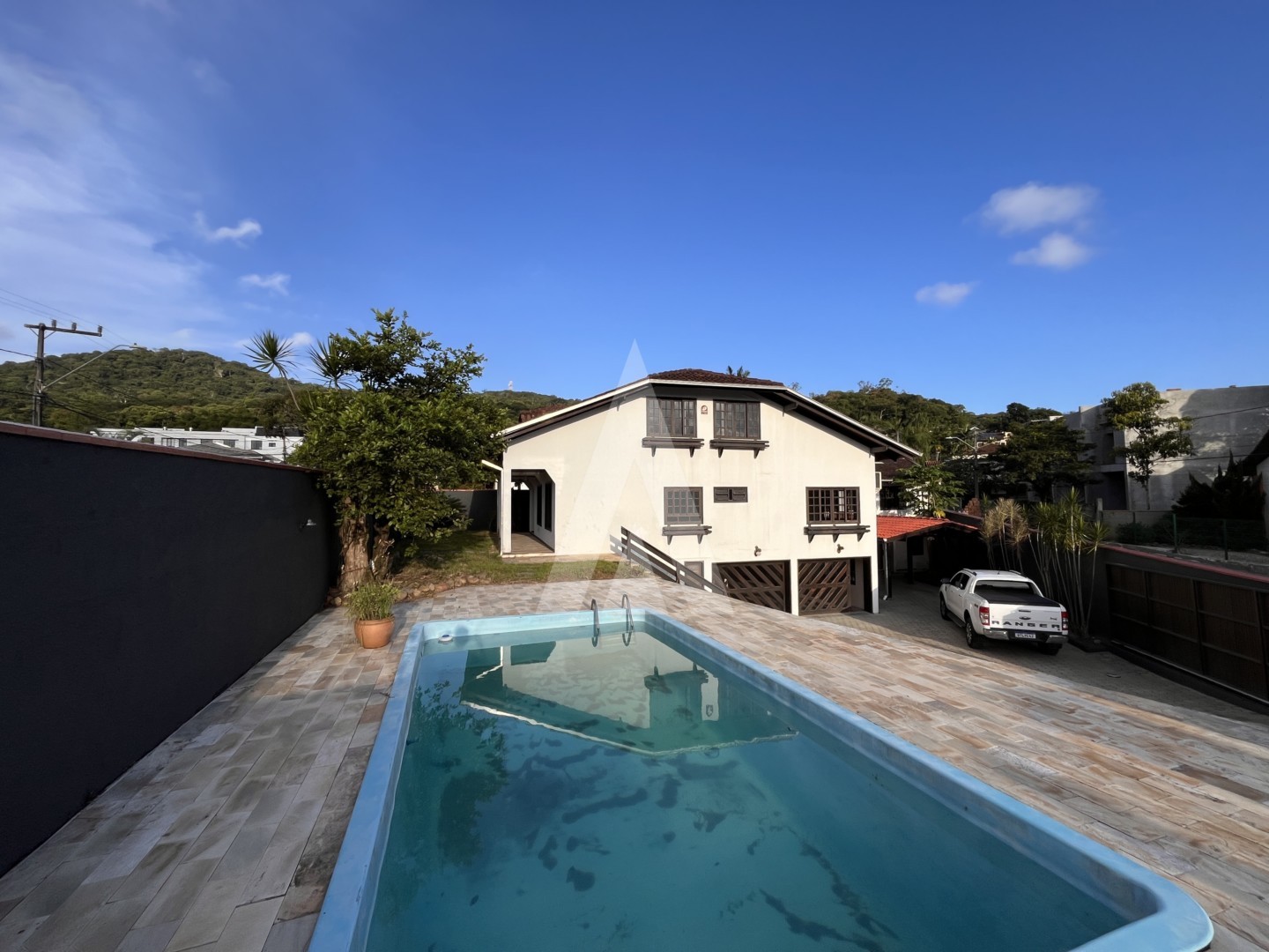 Casa Comercial no bairro Saguaçu, Joinville, com 329.48 m — foto 6