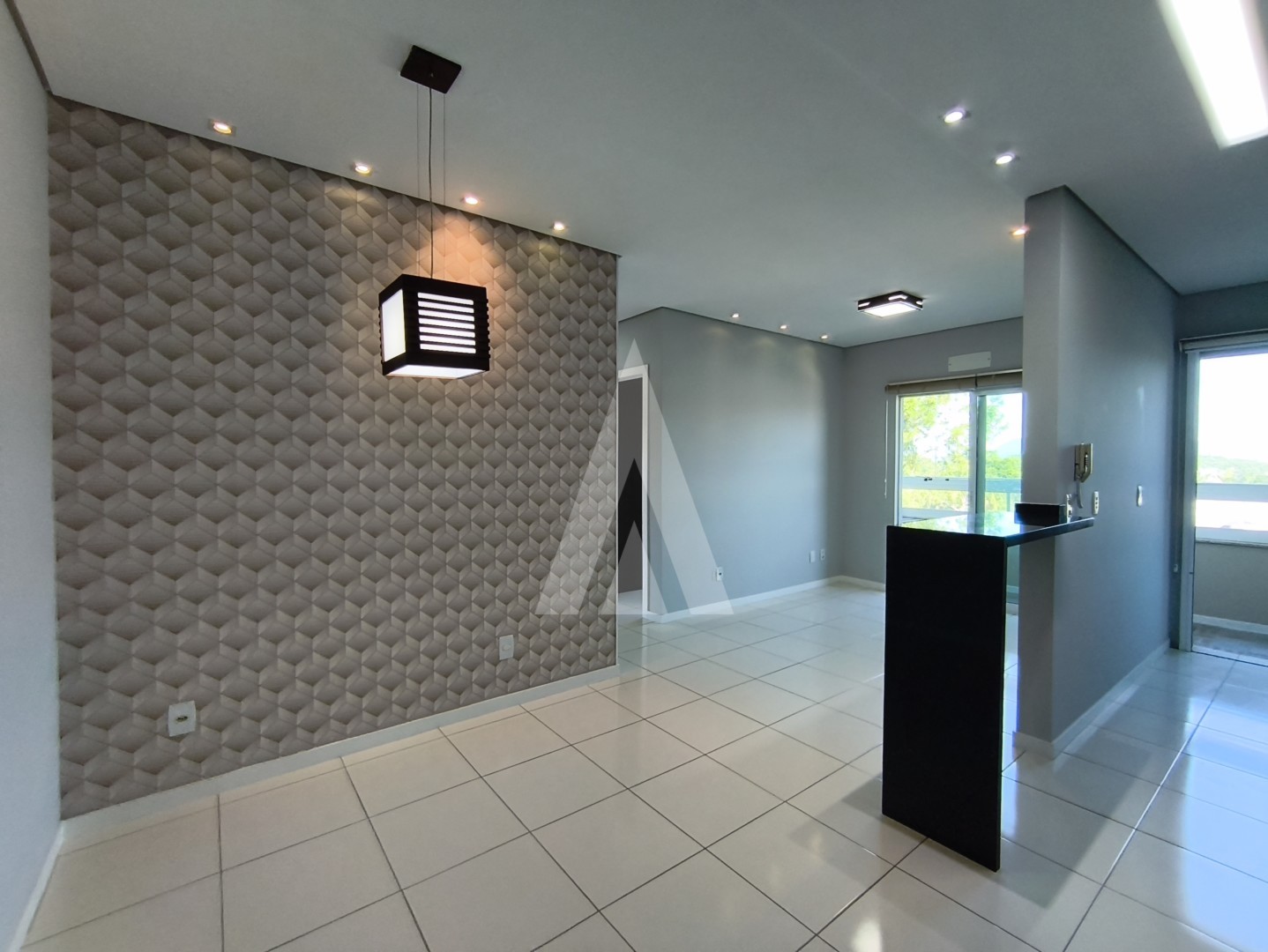 APARTAMENTO NO FLORESTA COMPLETO DE ARMÁRIOS PLANEJADOS E COM 02 QUARTOS COM AR CONDICIONADO SENDO 01 SUÍTE — foto 3