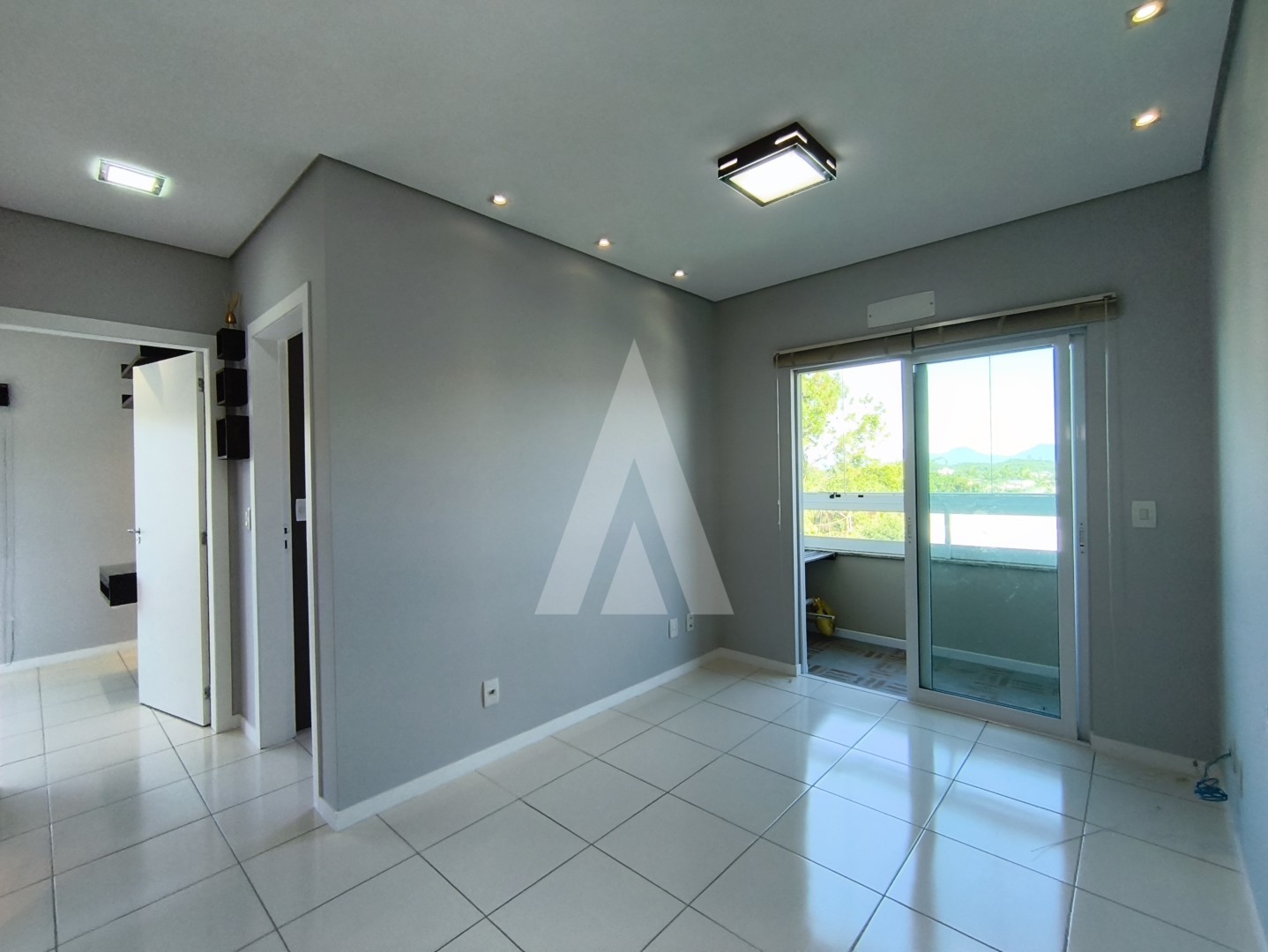 APARTAMENTO NO FLORESTA COMPLETO DE ARMÁRIOS PLANEJADOS E COM 02 QUARTOS COM AR CONDICIONADO SENDO 01 SUÍTE — foto 6