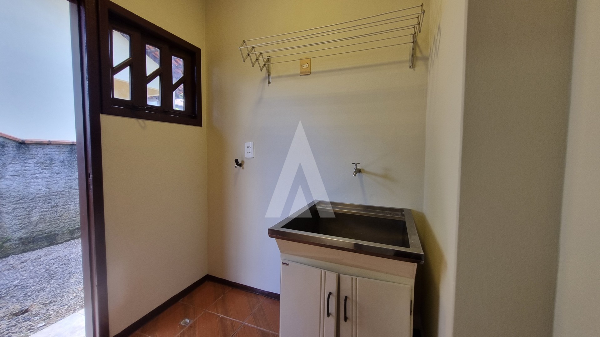 Casa no bairro João Costa. — foto 6