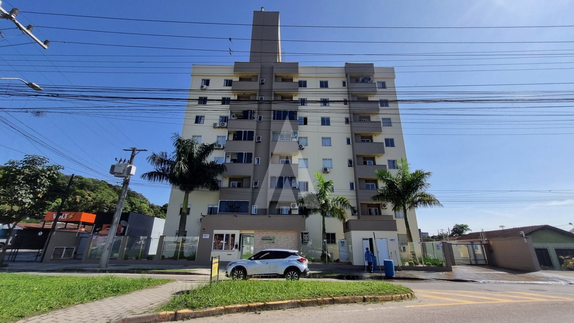 Apartamento com 2 quartos, elevador e 1 vaga de garagem no bairro Boehmerwald - foto 1