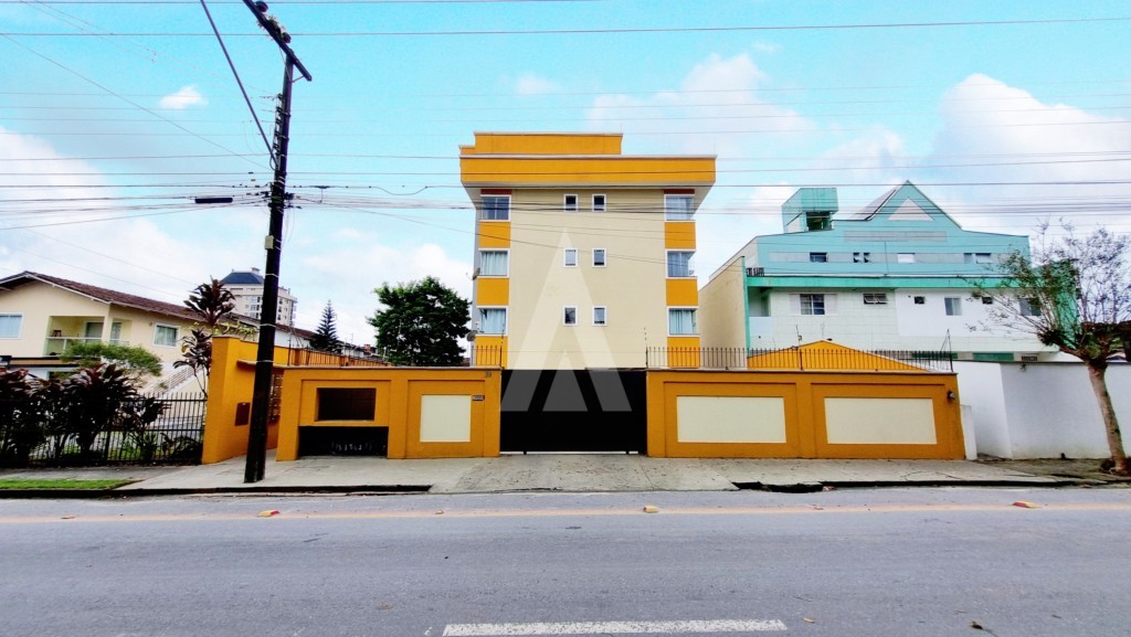 Apartamento com 1 quarto, cozinha com armário e 1 banheiro social no bairro Floresta. - foto 1