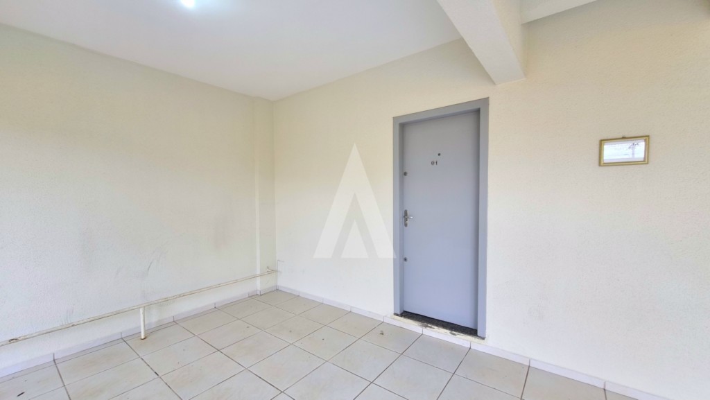 Apartamento com 1 quarto, cozinha com armário e 1 banheiro social no bairro Floresta. — foto 3
