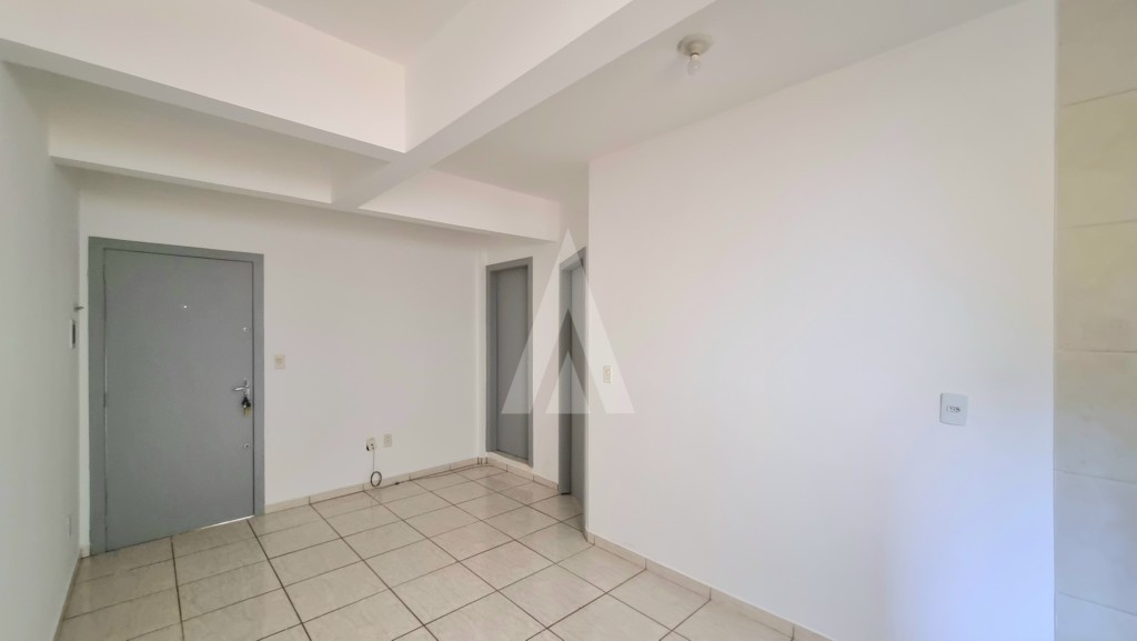 Apartamento com 1 quarto, cozinha com armário e 1 banheiro social no bairro Floresta. — foto 4
