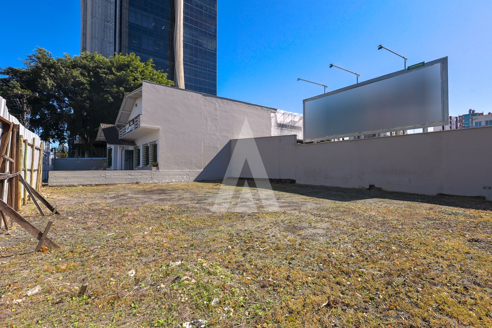 Casa comercial para alugar por R$ 12000.00, 374.82 m2 - CENTRO - JOINVILLE/SC — foto 4