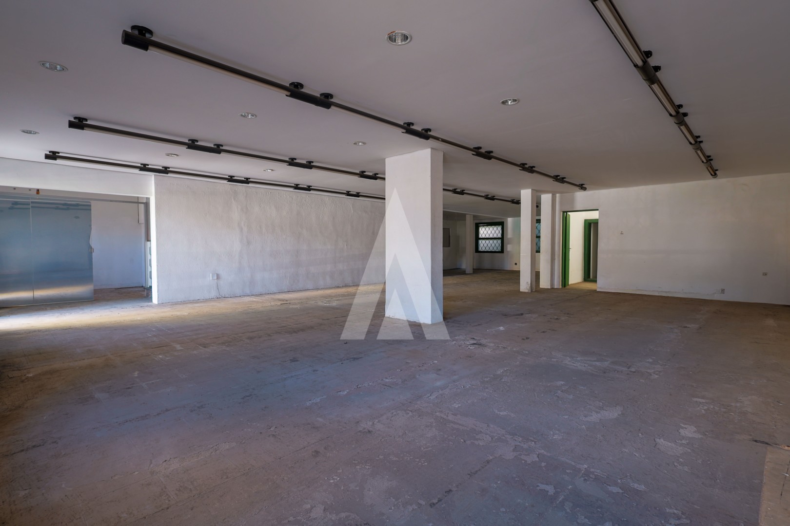 Casa comercial para alugar por R$ 12000.00, 374.82 m2 - CENTRO - JOINVILLE/SC — foto 6