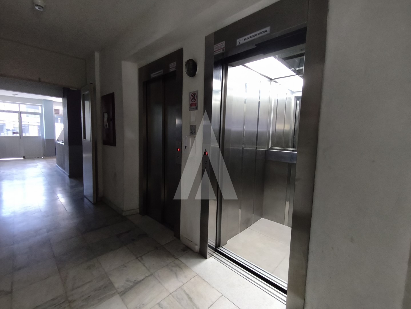 Apartamento com 3 quartos no bairro América em Joinville - foto 1