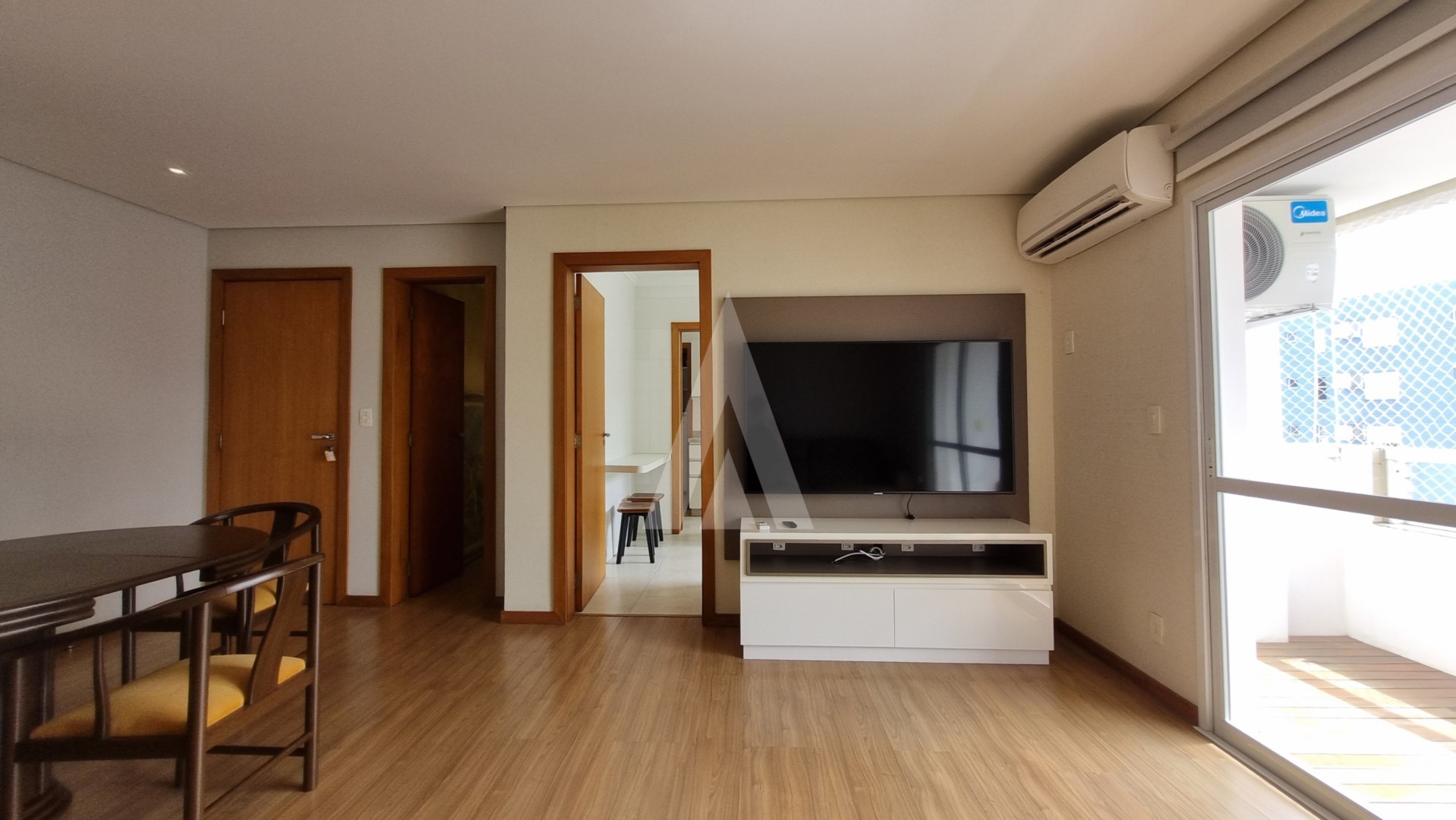 Apartamento com 02 quartos, sendo 01 suite e com escritório. — foto 7