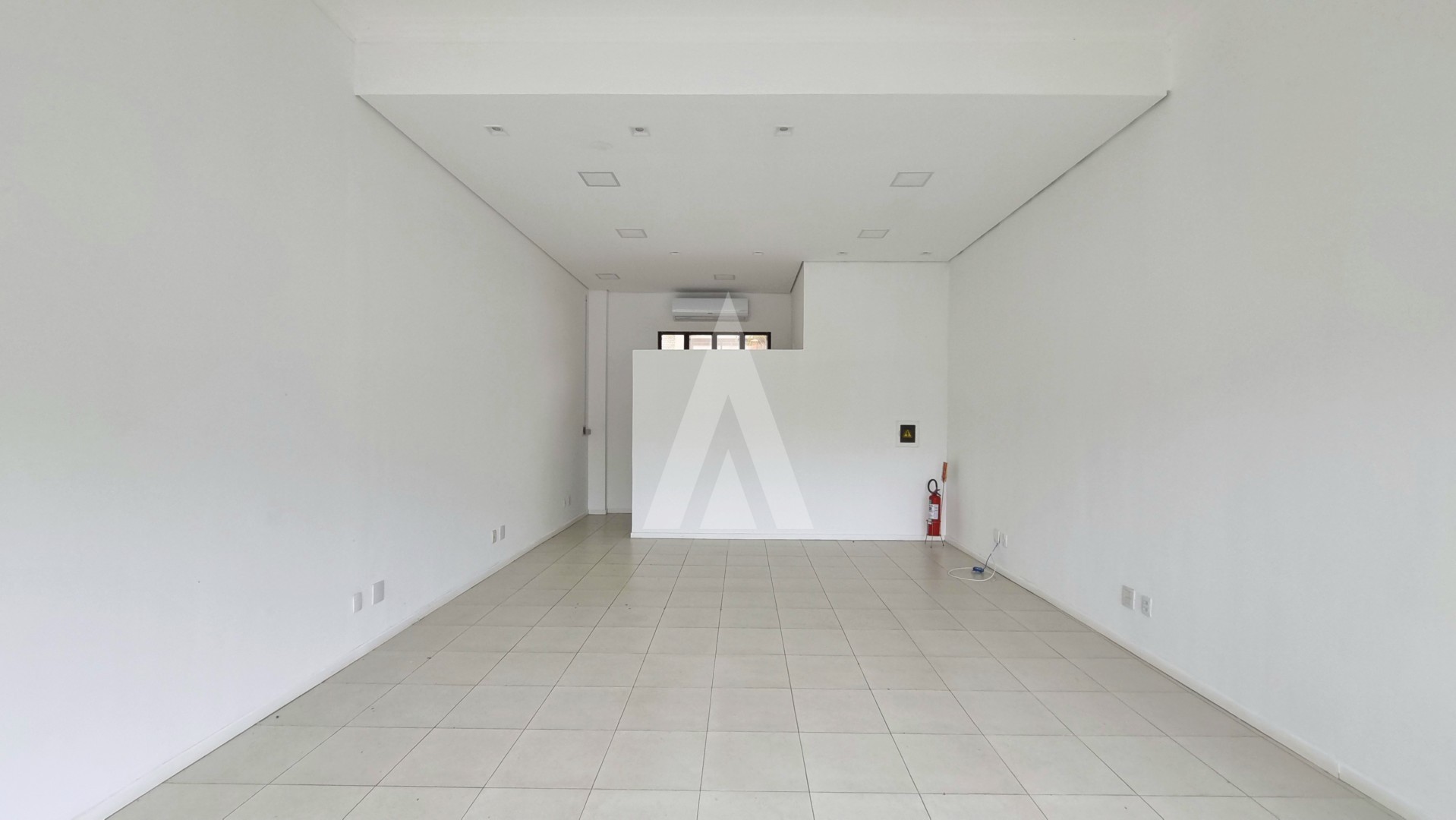 Sala comercial com 44 m no atiradores em Joinville - SC — foto 3
