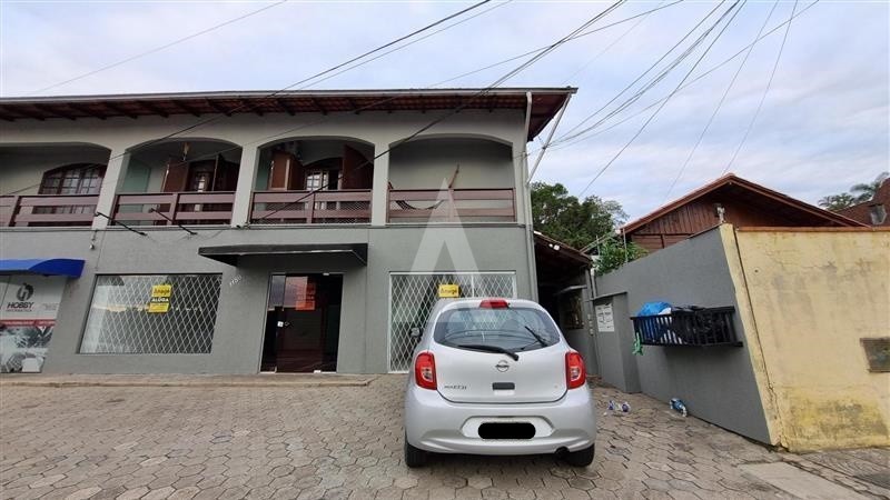 Loja comercial no bairro Iririu com 1 sala e banheiro social. — foto 2