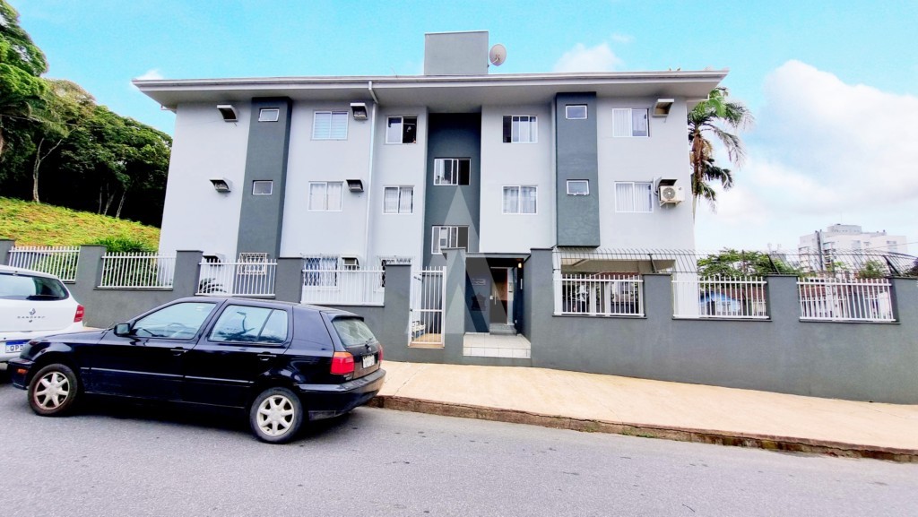 Apartamento com 2 quartos no bairro Anita Garibaldi com sacada e vaga de garagem — foto 3