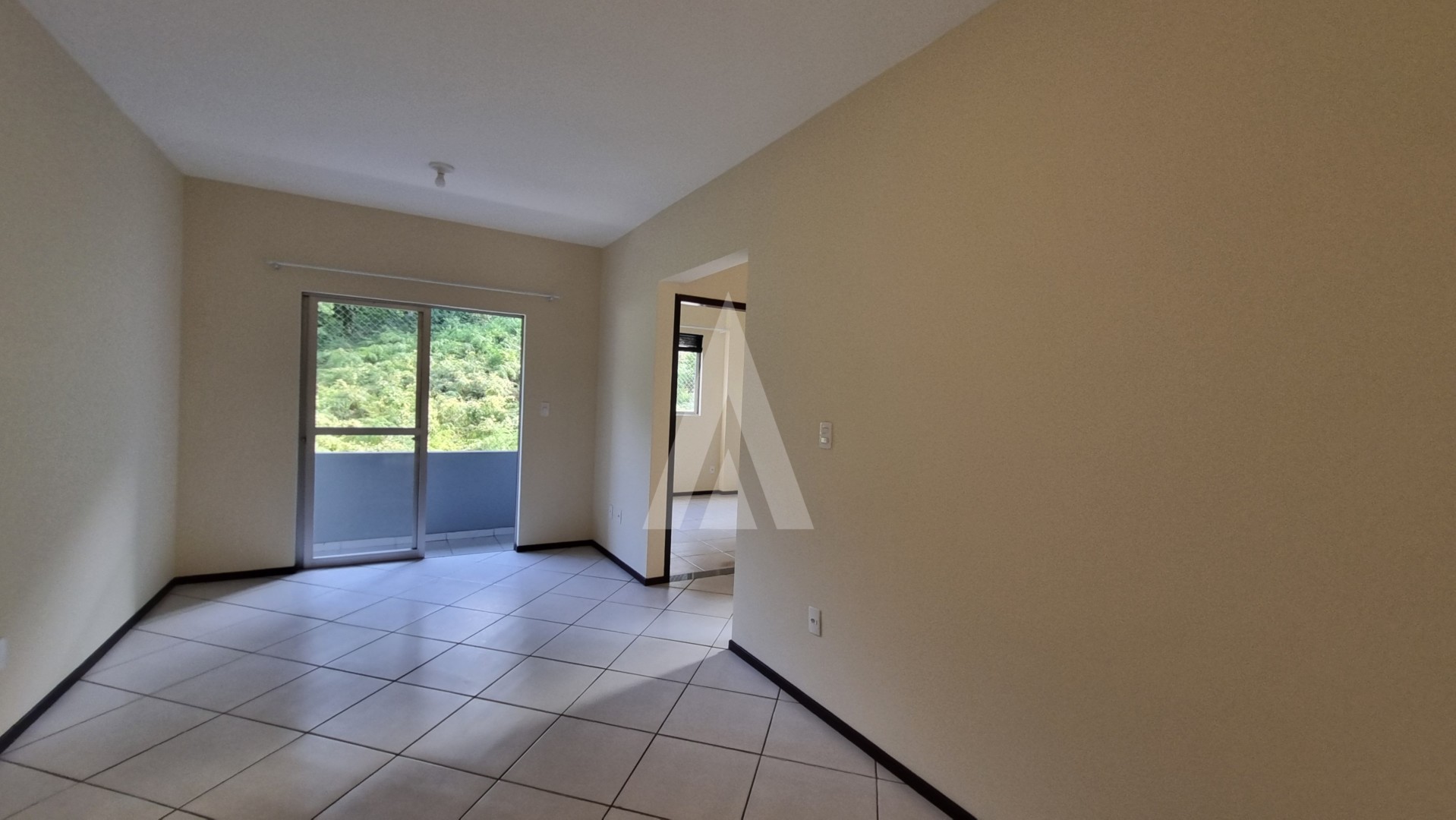 Apartamento com 2 quartos no bairro Anita Garibaldi com sacada e vaga de garagem — foto 4