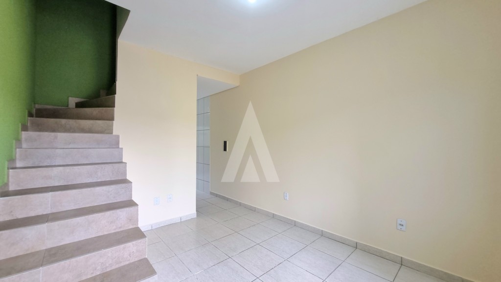 Sobrado geminado com 2 quartos e sacada no Jardim Sofia. — foto 3