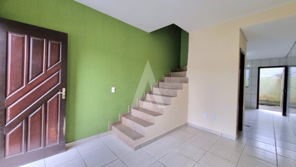 Sobrado geminado com 2 quartos e sacada no Jardim Sofia. — foto 2