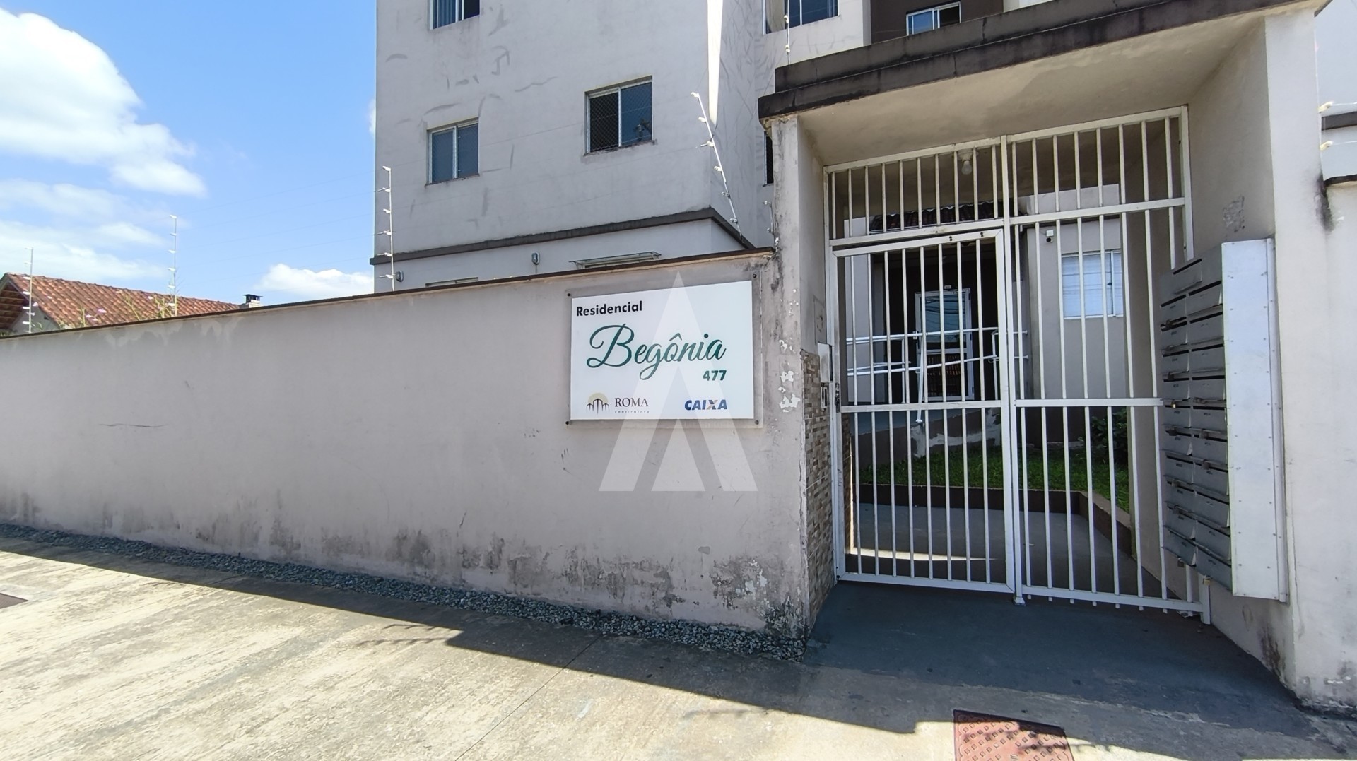 Apartamento com 3 quarto, no bairro Jardim iririú. - foto 1