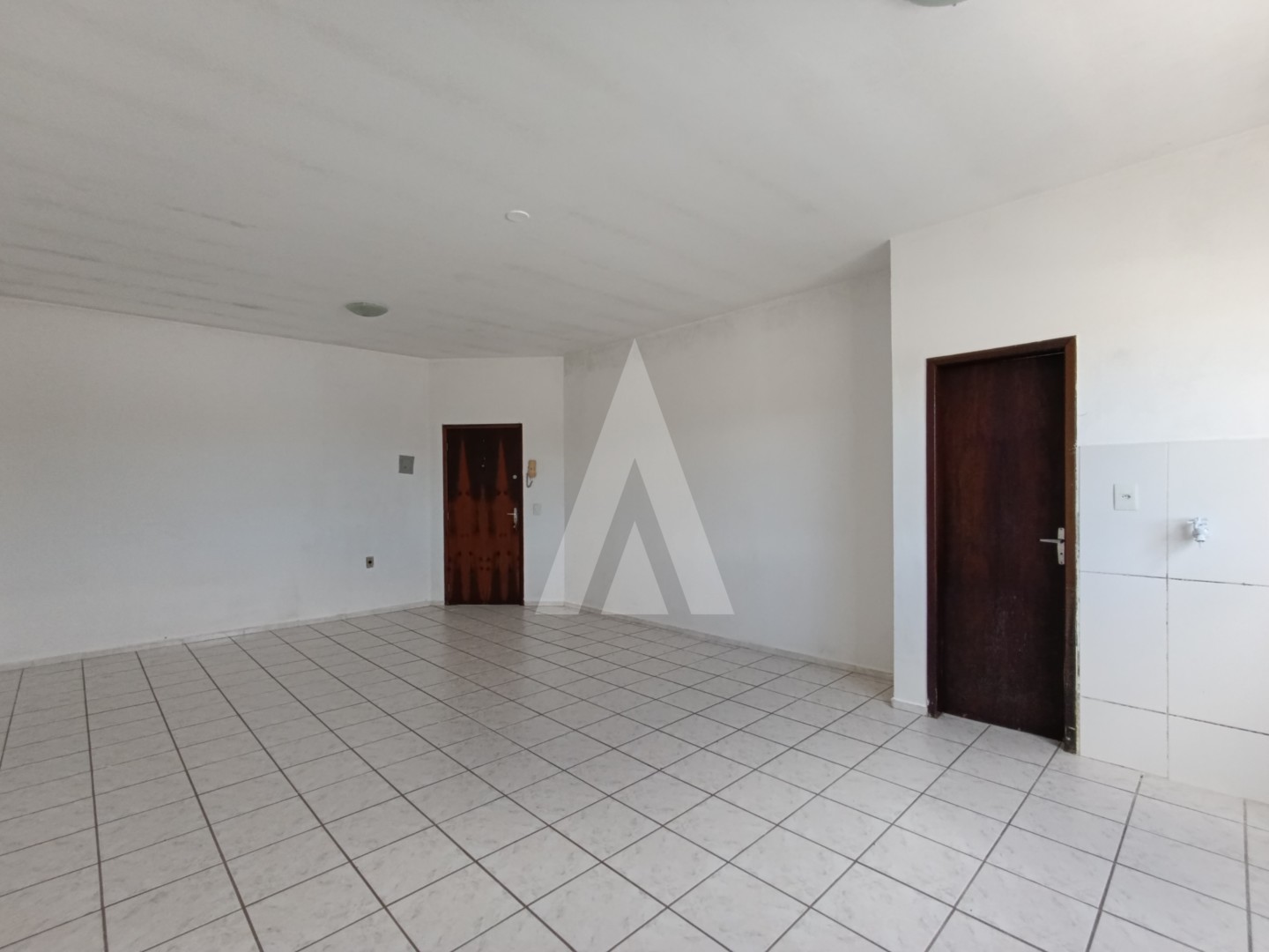 Apartamento estilo estúdio, localizado no bairro Santo Antônio, situado no 3 andar. — foto 4