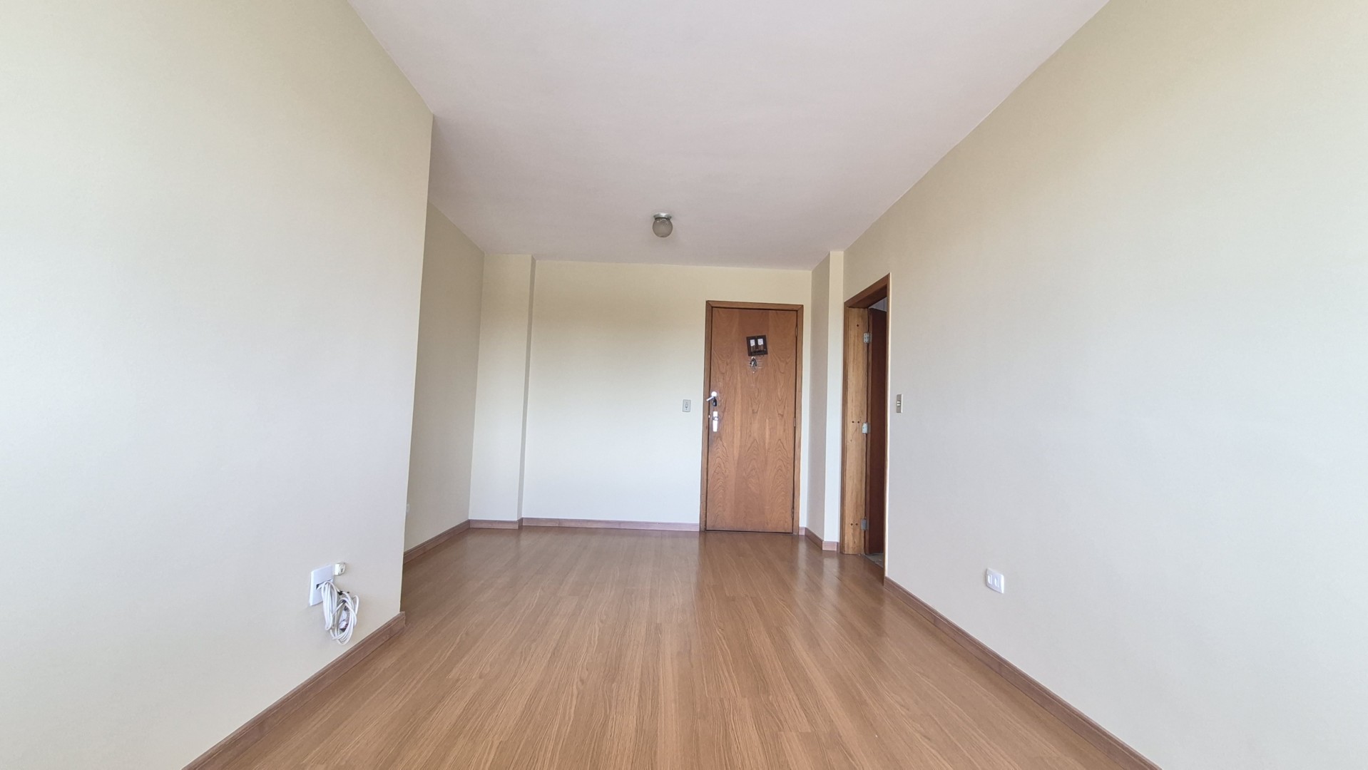 Apartamento para alugar em Reboucas, Curitiba — Portal Chave Fácil