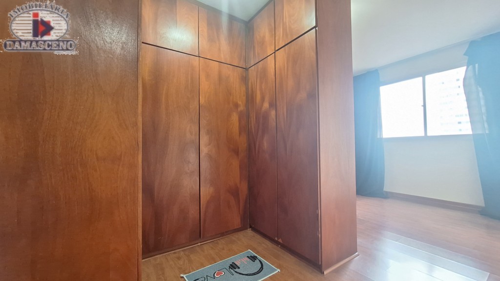 Apartamento para alugar em Reboucas, Curitiba — TESTE 12342