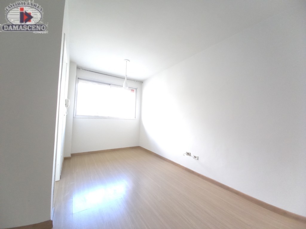 Apartamento para alugar em Reboucas, Curitiba — Portal Chave Fácil