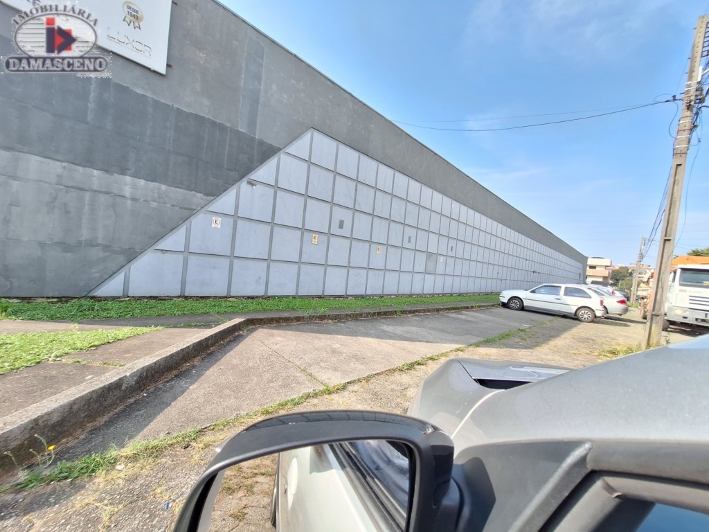 Barracão/Galpão à venda em Sao Cristovao, São José dos Pinhais — Portal Chave Fácil