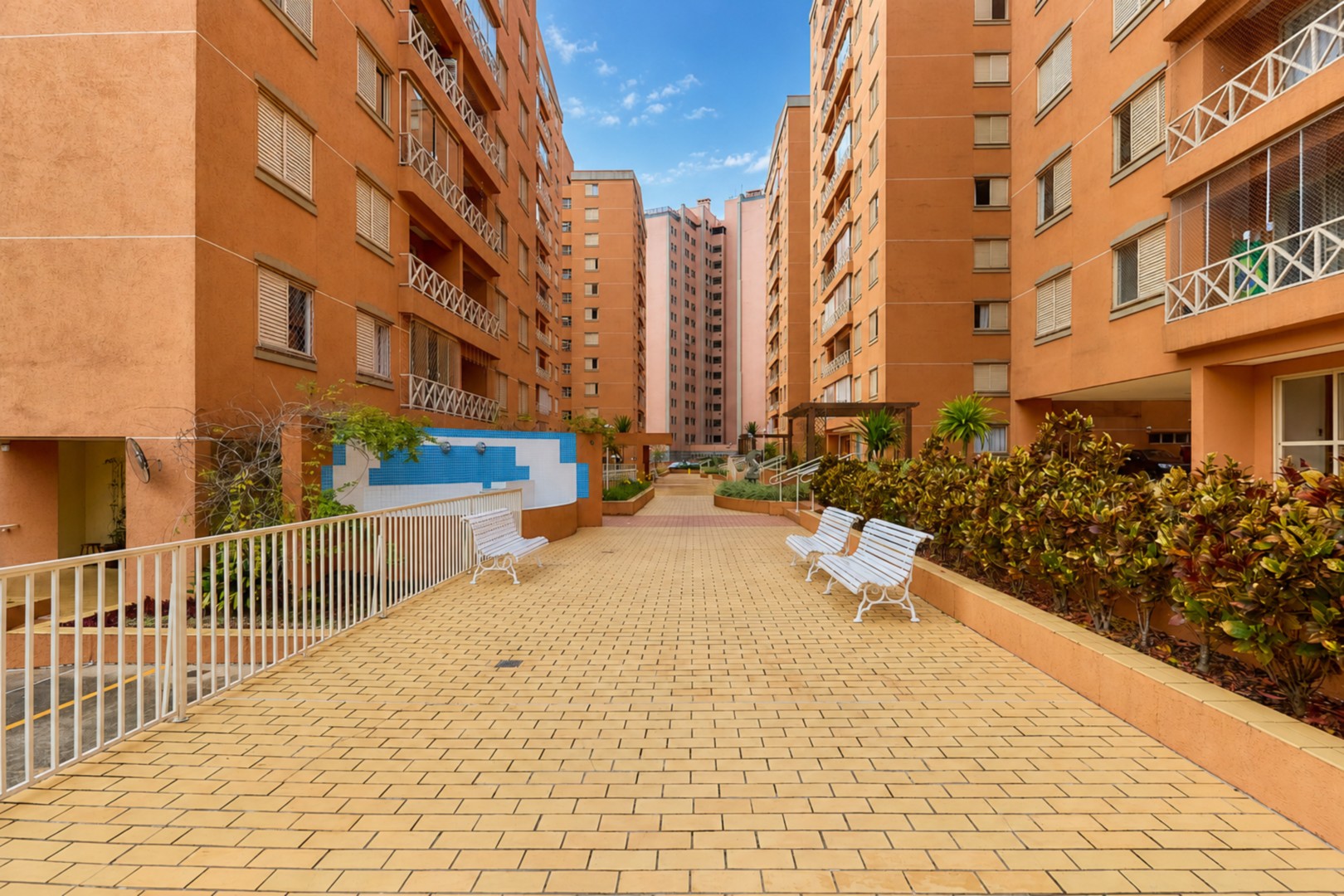 Apartamento para alugar em Ahu, Curitiba — Portal Chave Fácil