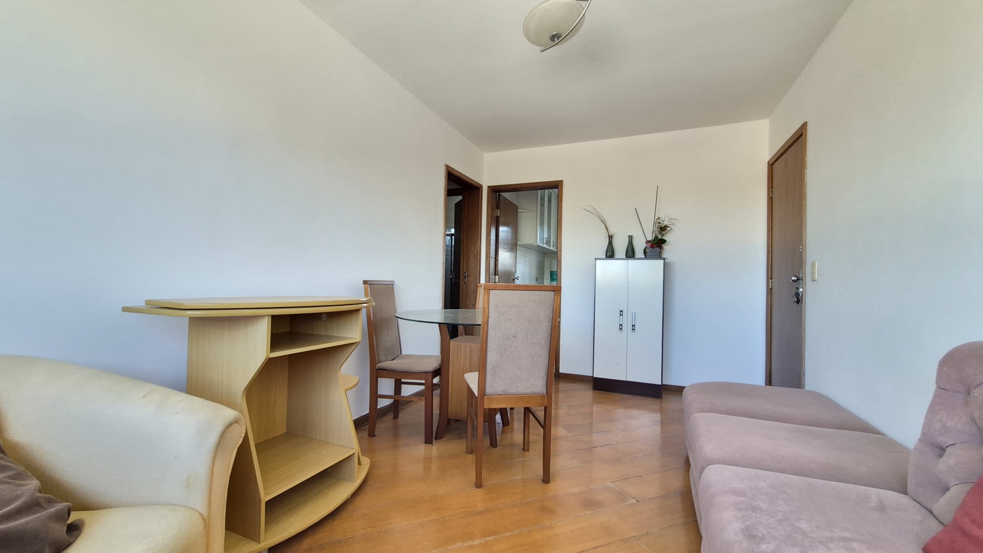 Apartamento para vendalocacaovenda e locacao no Bacacheri em Curitiba com 121,57m² por R$ 560.000,003.000,00