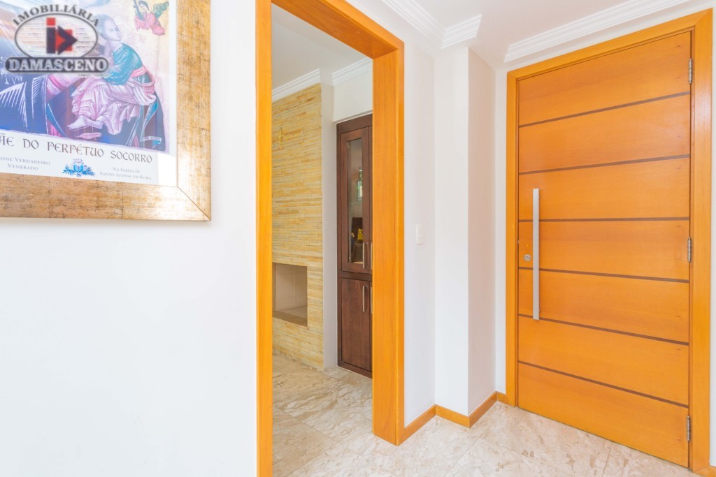 Apartamento para venda no Ahu em Curitiba com 271,23m² por R$ 940.000,00