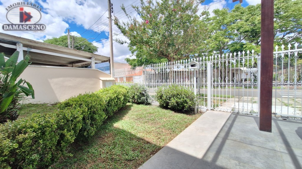 Sobrado para locacao no Sao Lourenco em Curitiba com 110m² por R$ 3.555,55