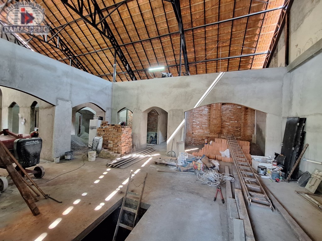 Residência Comercial para locacao no Sao Francisco em Curitiba com 435m² por R$ 10.000,00