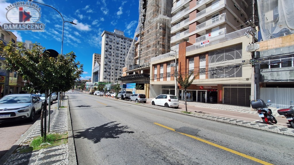 Apartamento para venda no Centro em Curitiba com 125,86m² por R$ 739.000,00