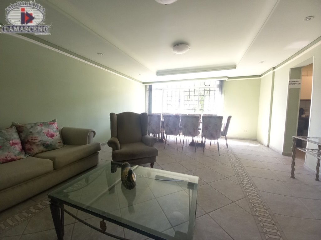 Apartamento para locacao no Bigorrilho em Curitiba com 85,7m² por R$ 2.222,22
