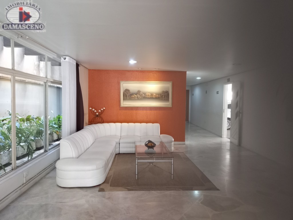 Apartamento para venda no Centro em Curitiba com 70,2m² por R$ 320.000,00