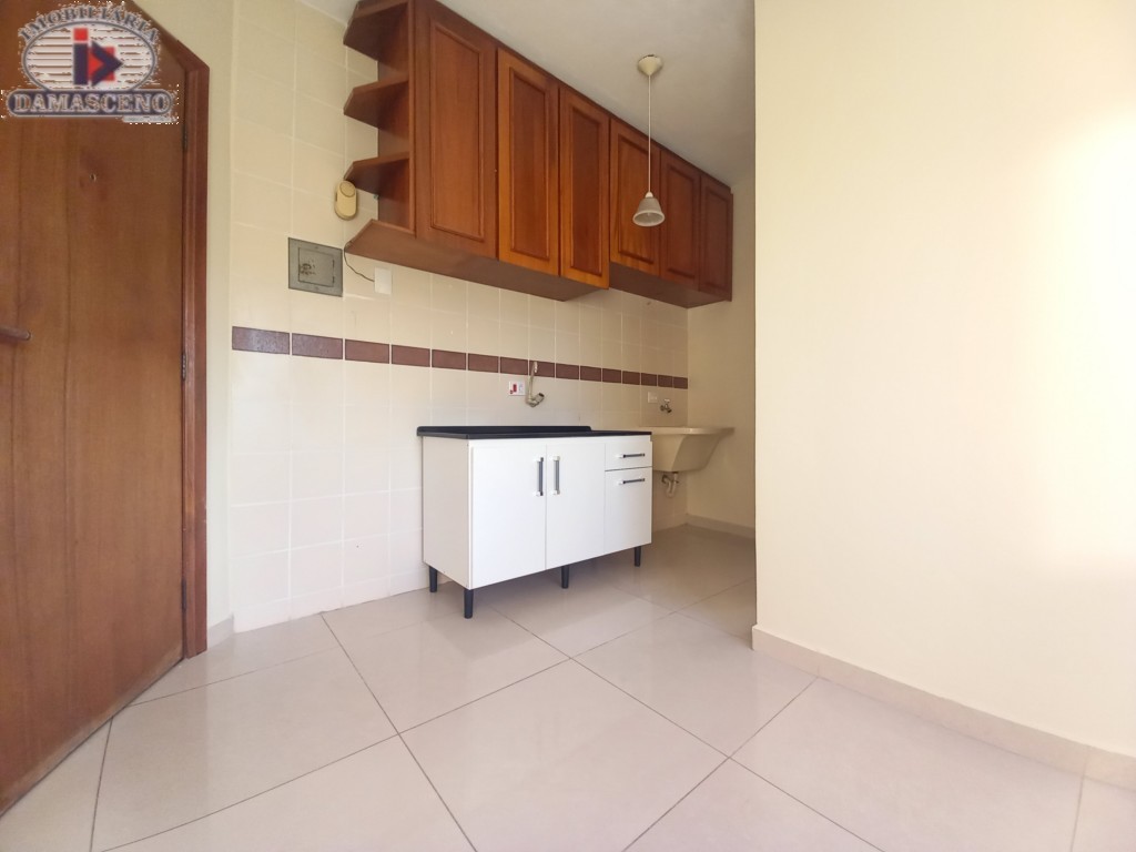 Apartamento para locacao no Jardim Botanico em Curitiba com 50,19m² por R$ 1.777,77