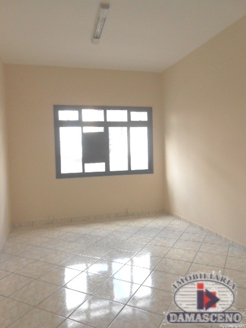 Conjunto Comercial para locacao no Centro em Curitiba com 80m² por R$ 1.444,44