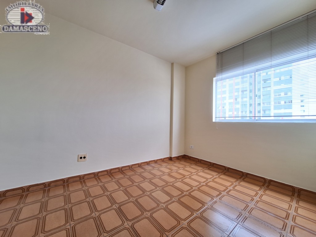 Apartamento para alugar em Reboucas, Curitiba — TESTE 12342