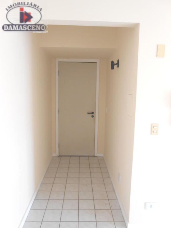 Kitinet para vendalocacaovenda e locacao no Centro em Curitiba com 55,67m² por R$ 320.000,001.888,88