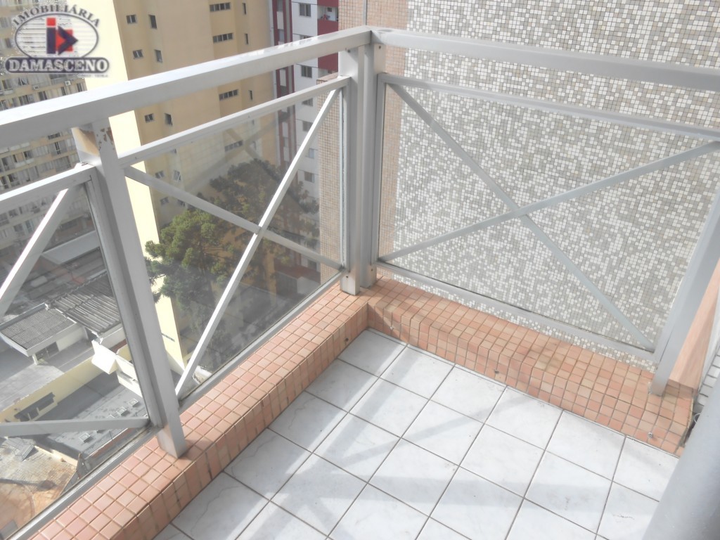 Kitnet à venda e para alugar em Centro, Curitiba — Portal Chave Fácil