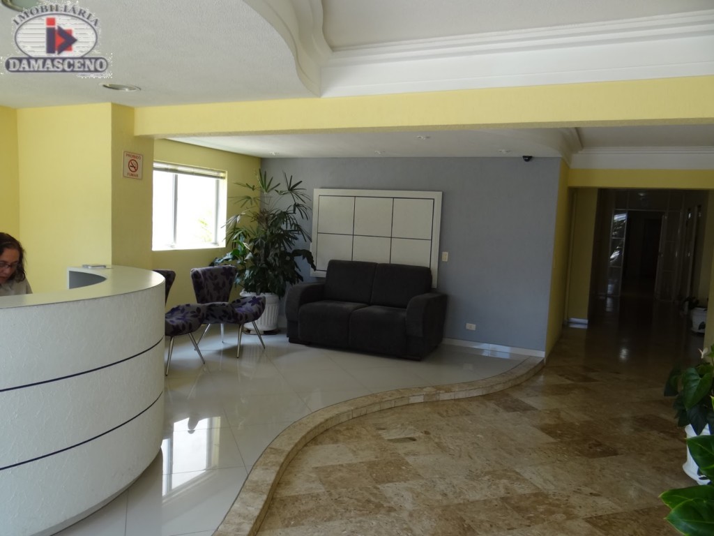 Apartamento para locacao no Reboucas em Curitiba com 33,65m² por R$ 1.888,88