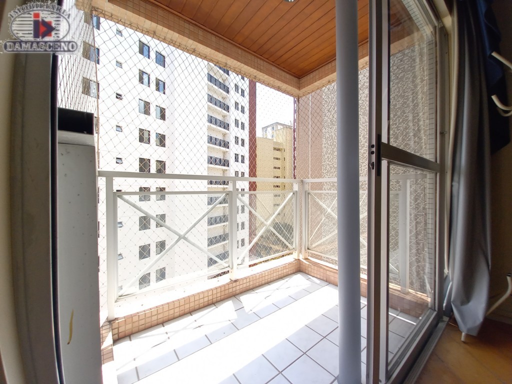 Apartamento para locacao no Centro em Curitiba com 55,67m² por R$ 1.623,84