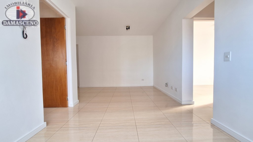 Apartamento à venda em Reboucas, Curitiba — Portal Chave Fácil