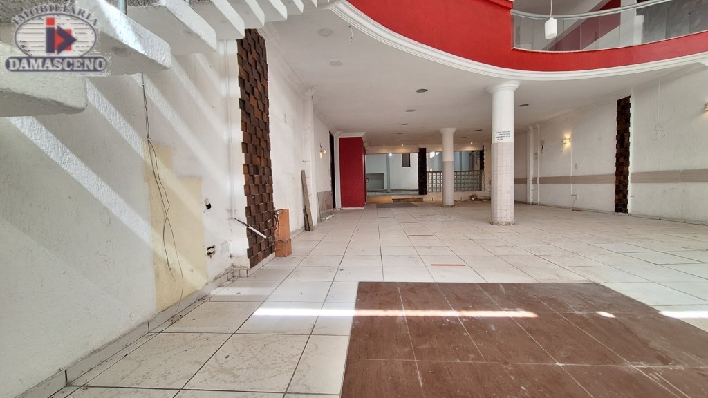 Loja para locacao no Centro em Curitiba com 110m² por R$ 7.222,22