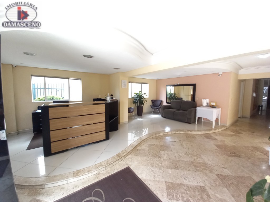 Apartamento para locacao no Reboucas em Curitiba com 58,28m² por R$ 2.444,44