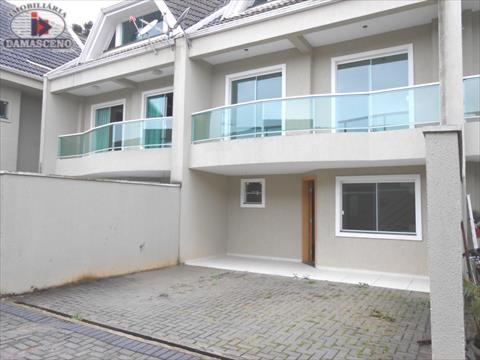 Sobrado para locacao no Boqueirao em Curitiba com 137m² por R$ 3.555,55